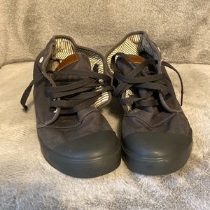 Bangs Dark Gray Unisex Canvas Hightops